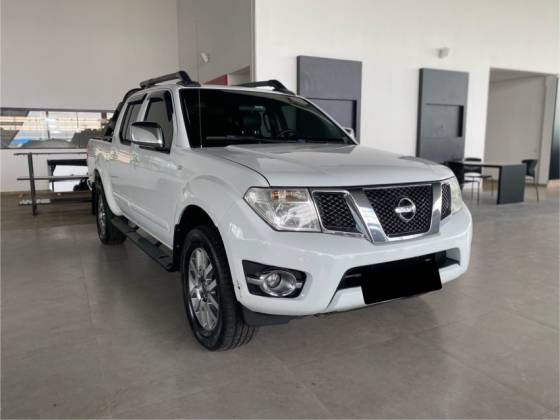 NISSAN FRONTIER 2.5 SL 4X4 CD TURBO ELETRONIC DIESEL 4P AUTOMÁTICO